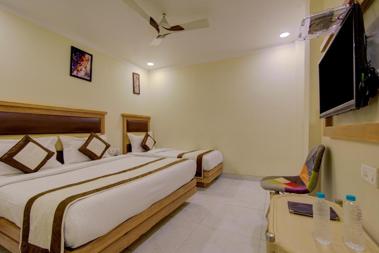 AB HOTEL - Hotel Amar ITL - STREET NO 7 - CHUNA MANDI, PAHAR GANJ New Delhi Eksteriør billede