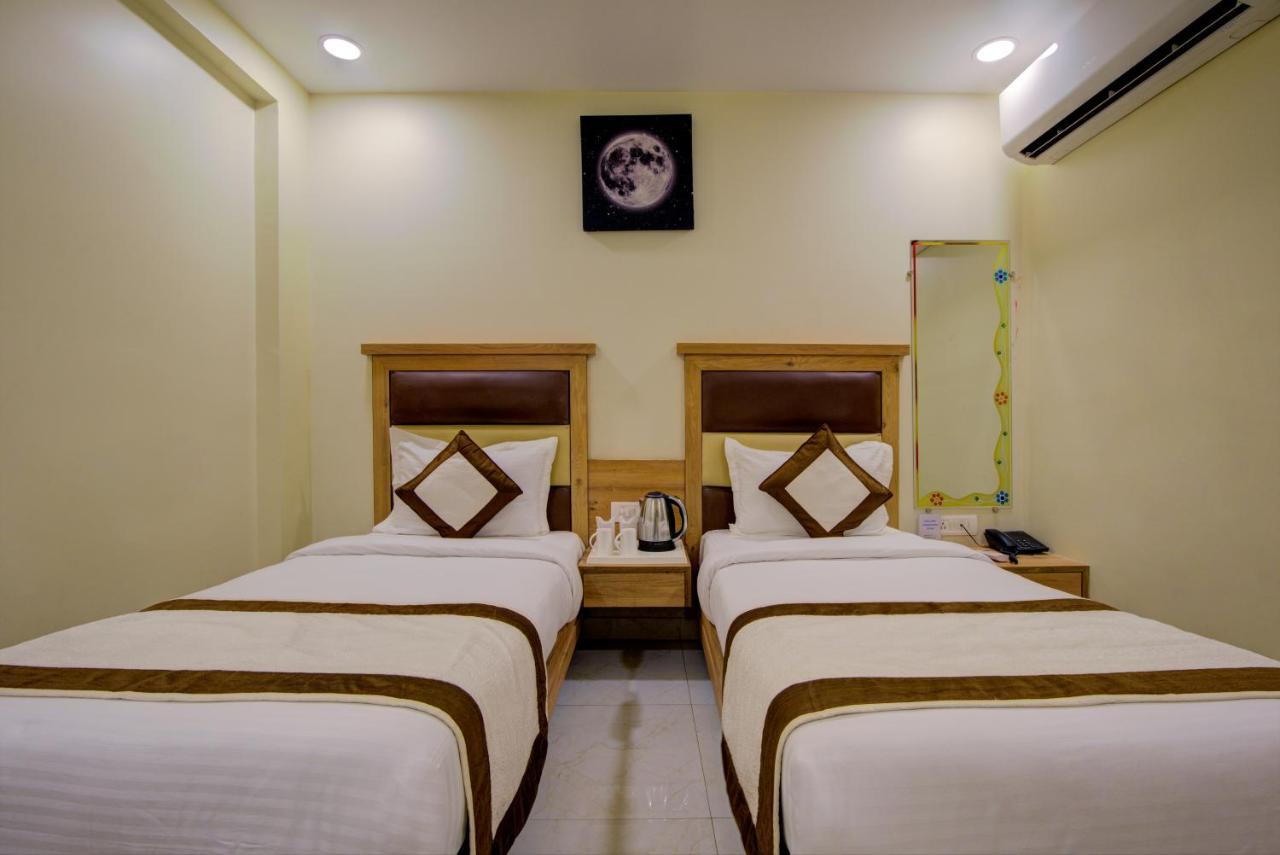 AB HOTEL - Hotel Amar ITL - STREET NO 7 - CHUNA MANDI, PAHAR GANJ New Delhi Eksteriør billede