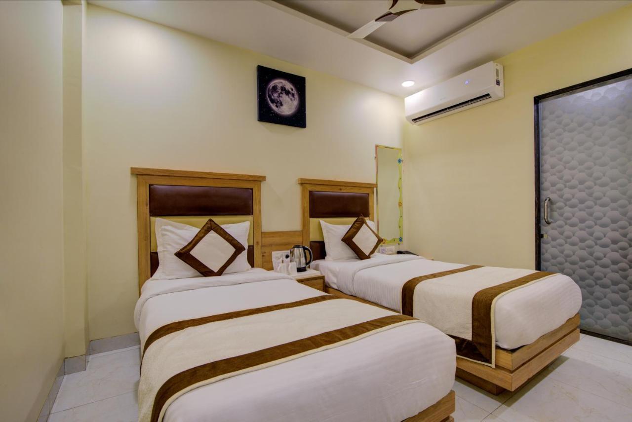 AB HOTEL - Hotel Amar ITL - STREET NO 7 - CHUNA MANDI, PAHAR GANJ New Delhi Eksteriør billede