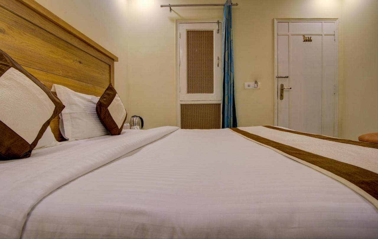 AB HOTEL - Hotel Amar ITL - STREET NO 7 - CHUNA MANDI, PAHAR GANJ New Delhi Eksteriør billede